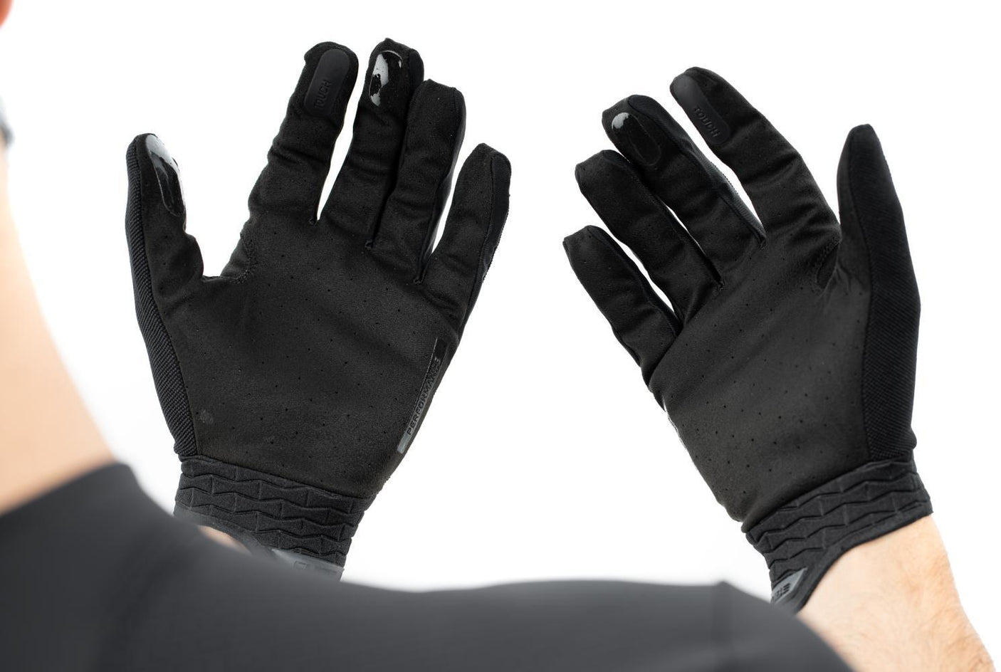 Gants CUBE performance doigt long noir