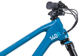 Cube Stereo 140 HPC Race 27.5 bleu profond et blanc